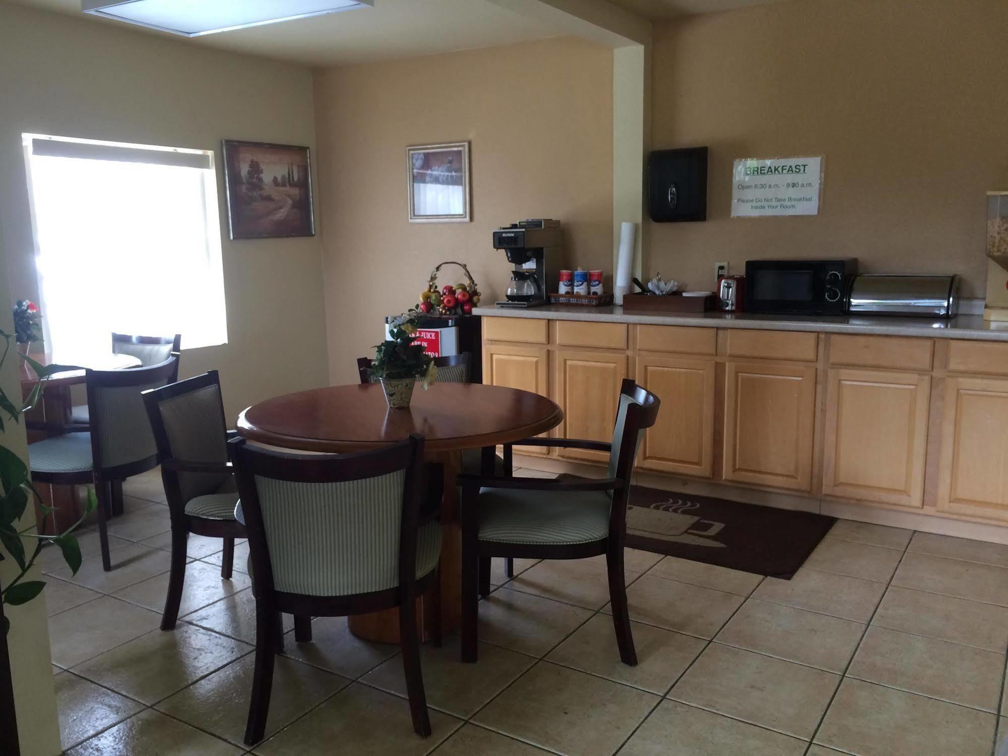 Executive Inn Schulenburg מראה חיצוני תמונה